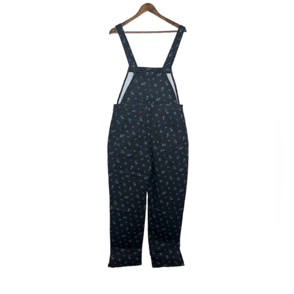 WeWoreWhat Women's Slouchy Slit Overalls In Watercolor
Ditsy Jumpsuit - Picture 5 of 12
